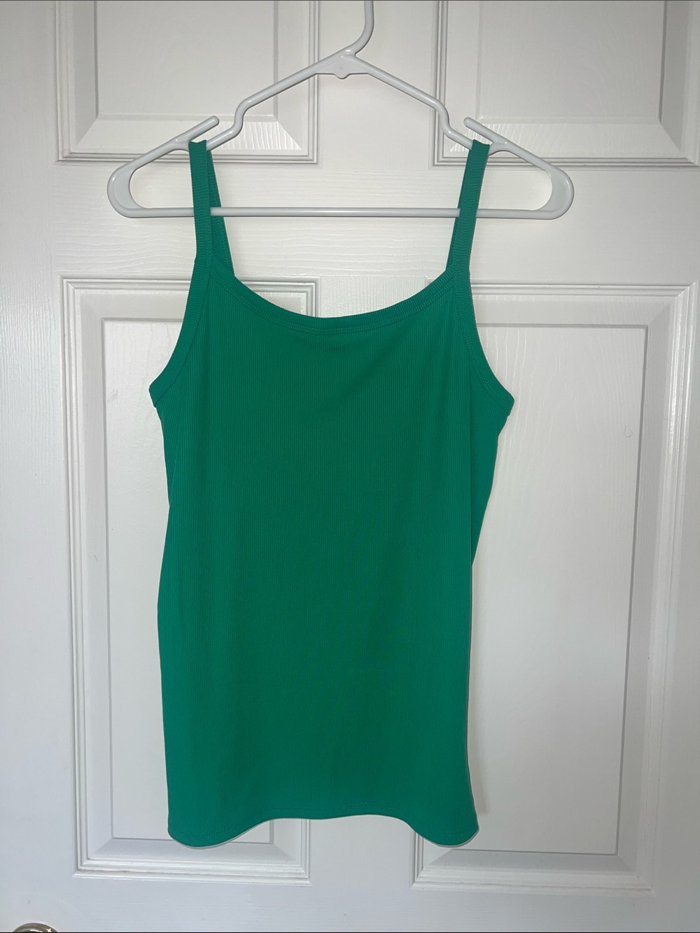 No Boundaries Emerald Green Ribbed Scoop Tank